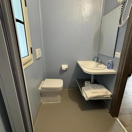Lido Tirreno Bed and Breakfast